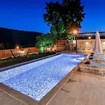 Villa Hacioglan Village 2 Bedroom *
