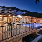 Hacioglan Village 2 Bedroom * Kalkan
