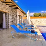 Villa Hacioglan Village 2 Bedroom *