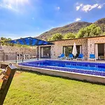 Villa Hacioglan Village 2 Bedroom