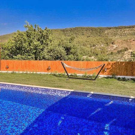 וילה Hacioglan Village 2 Bedroom *