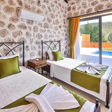 Hacioglan Village 2 Bedroom * קלקן
