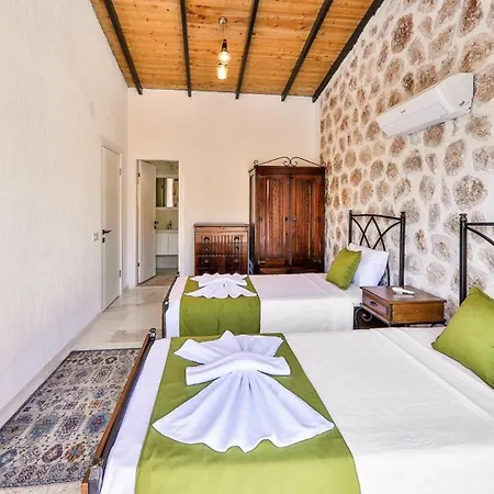 Hacioglan Village 2 Bedroom * קלקן
