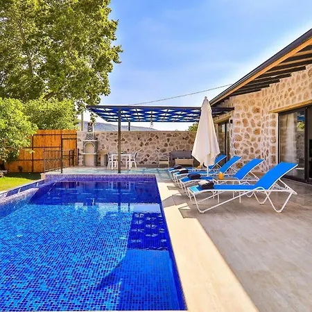 Hacioglan Village 2 Bedroom קלקן