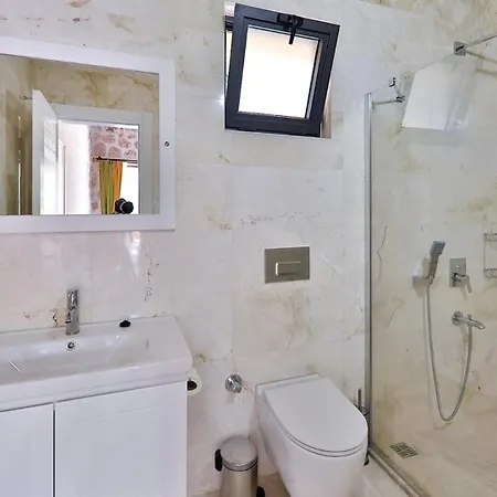 Hacioglan Village 2 Bedroom וילה