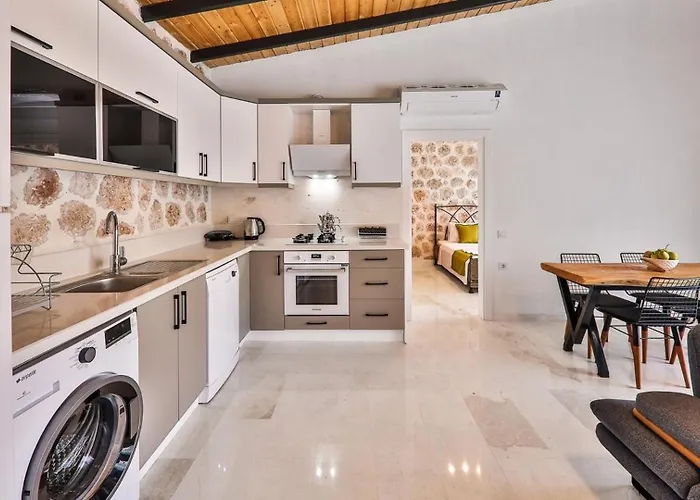 Hacioglan Village 2 Bedroom * 卡尔坎